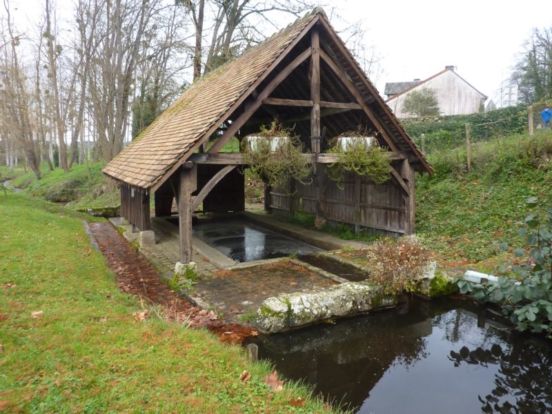 La Fontaine-Saint-Martin