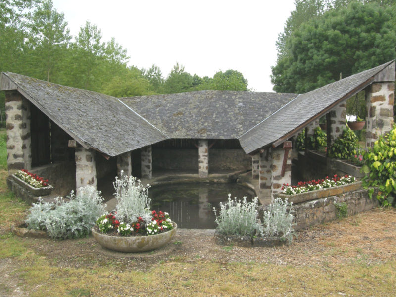 Neuvillalais