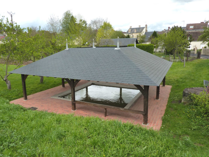 Restauration du lavoir de Poncé-sur-Loir Restauration du lavoir de Poncé-sur-Loir