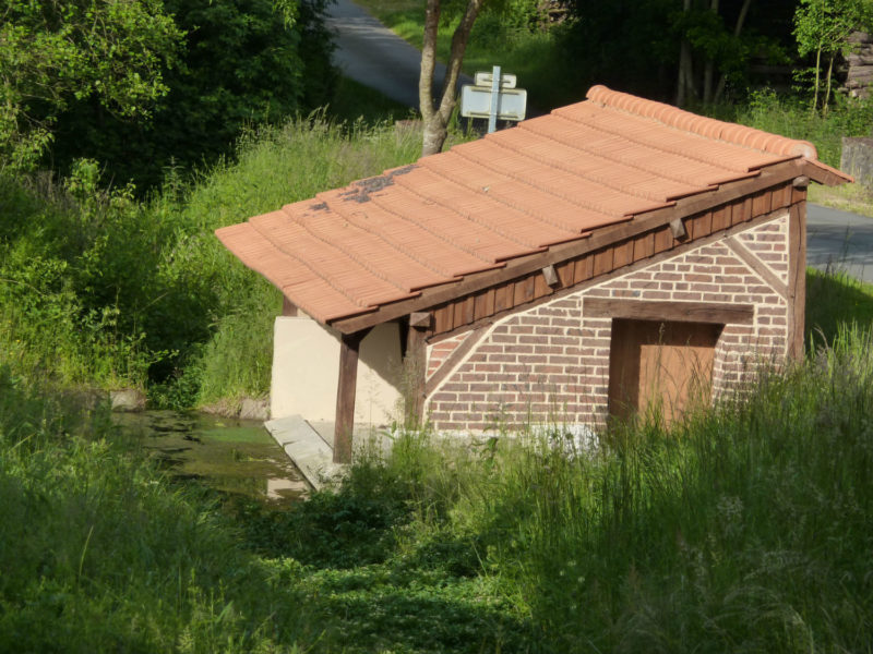 Semur-en-Vallon